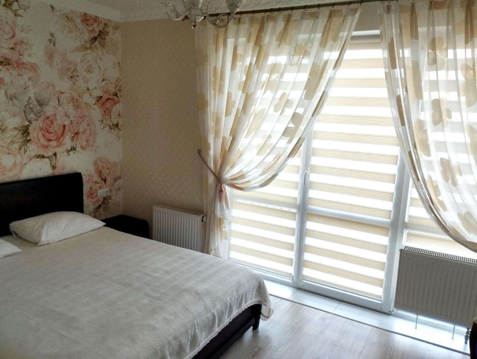 Triumph Aparthotel *